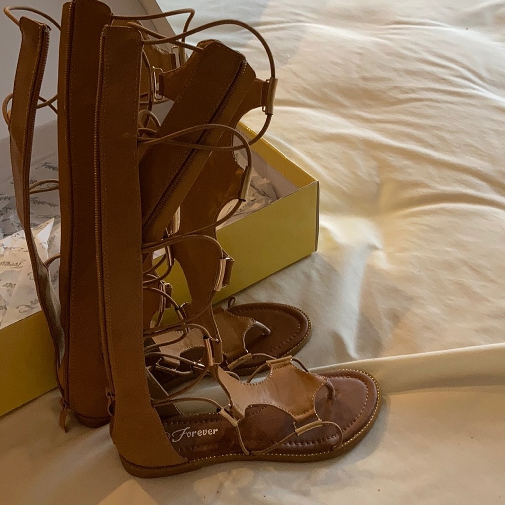 Neutral brown gladiator sandals